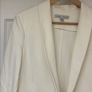 Larry Lavine White Tuxedo Style Jacket. Size 10